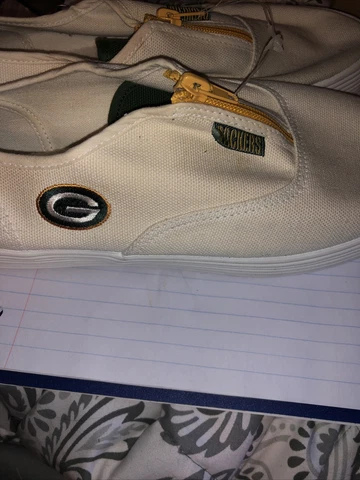 vintage Green Bay Packers womens shoes, Size 9 . Super Awesome !! I Think 1990s Cover