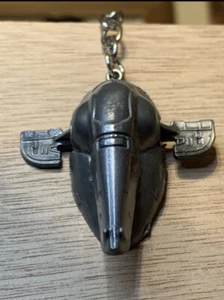 Star Wars Boba Fett Mandalorian Slave 1 One Minifigure Metal Keychain - Picture 1 of 10