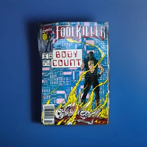 FOOLKILLER #5 VOL. 1 HIGH GRADE MARVEL COMIC BOOK - Picture 1 of 2