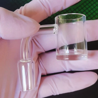 Embudo de vidrio de laboratorio de 1 pulgada con zona de amortiguación en ángulo recto - vidrio de borosilicato  Foto 1 de 4