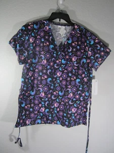 Amanda Scrubs Multicolored Floral Cinch Back Faux Wrap Scrub Top Size S NWT - Picture 1 of 6