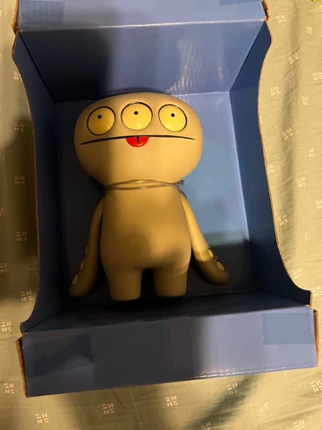 This is Cinko with a Jeero box. Ugly doll Action Figure - Wedge Vinyl Blind Box Cover