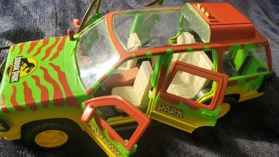 Jurassic Park 1993 Ford Explorer Legacy Collection Mattle Toy GWN38 usado Foto 1 de 4