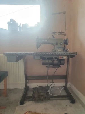 Brother Industrial Sewing Machine,used Machine,but I Didn't Use It - Image 1 of 2