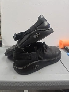 Chaco Pedshed Adjustable Strap Clog Comfort Black Leather Shoe Woman Size 7. - Picture 1 of 3