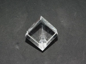 Paris Eiffel Tower Laser Cut Etched Crystal Glass Cube - Picture 1 of 3