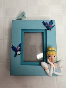 Disney Store Princess Cinderella 3D Resin Frame Photo Opening 2.5"x1.5" EUC (A6) - Picture 1 of 11