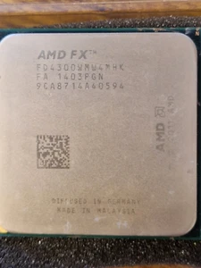 AMD FX-4300 3.8 GHz Quad-Core Socket AM3+ Working perfect. - Picture 1 of 1