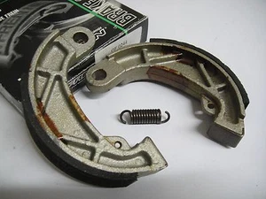 GANASCE FRENO NEWFREN GF0244 POSTERIORI APRILIA CLASSIC 50 1993 1994 1995 1996 - Imagen 1 de 2