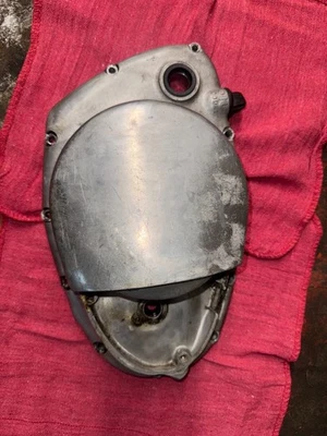 74-76 Yamaha Ty-250 OEM CUBIERTA EMBRAGUE MOTOR, 434-15431-01-00 Foto 1 de 4