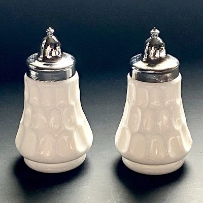 Juego de cocteleras de sal y pimienta Fenton White Milk Glass con huella digital LEER Foto 1 de 4