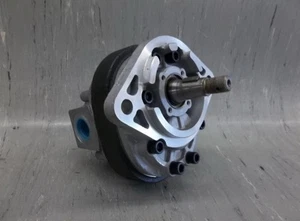 GILLIG 53-26580-004 HYDRAULIC FAN DRIVE MOTOR - Picture 1 of 1