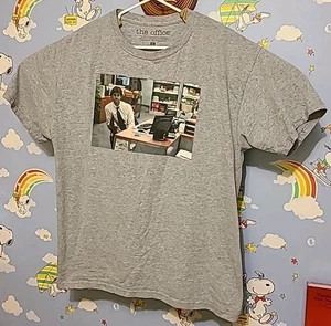 The Office Official Merch Jim Halpert Giving Thumbs Up Shirt Adult Size Large - Picture 1 of 6