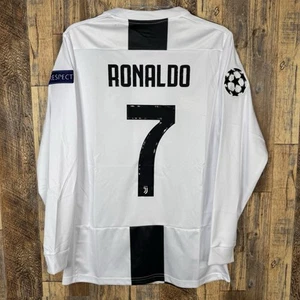 Juventus FC 2018-19 Home Long Sleeve Soccer Jersey RONALDO #7 Adidas Men’s M - Picture 1 of 10
