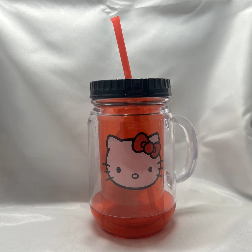 Hello Kitty Double-Walled Plastic Travel Mug With Handle With Straw - Image 1 of 4