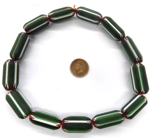 13 Star Rosetta Chevron Green African Trade Beads Read Description A5 Bin Y - Bild 1 von 2