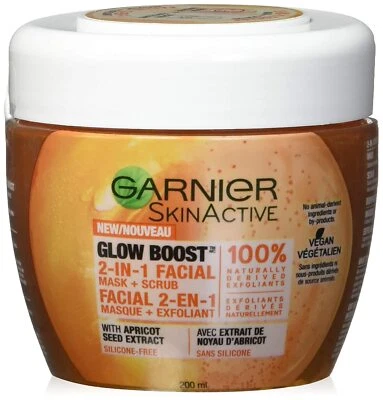Nueva mascarilla facial y exfoliante Garnier SkinActive Glow Boost 2 en 1, 6,76 fl oz Foto 1 de 4