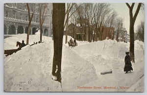 Postal Sherbrooke Street Montreal Invierno Quebec Canadá Pilas de Nieve Derivas - Imagen 1 de 2