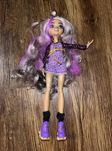 2022 Mattel Monster High Clawdeen Wolf G3 Doll - Picture 1 of 2