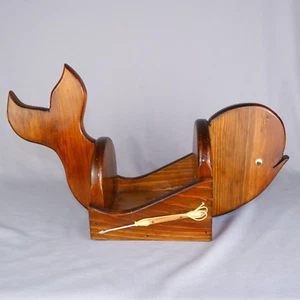 Servilletero decorativo vintage de madera marrón oscuro hecho a mano ojos googly ballena - Imagen 1 de 19