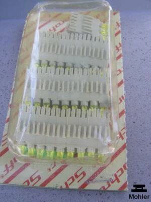 qty30 SCHROFF 69004-284 LOW CURRENT 3mm LED YELLOW/GREEN 15mA PCB - Image 1 of 4