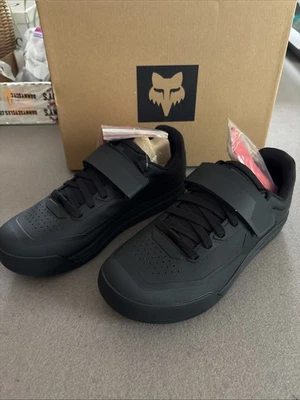 Fox Union Clipless Shoes Size 40 / 7.5 NIB - Image 1 of 3