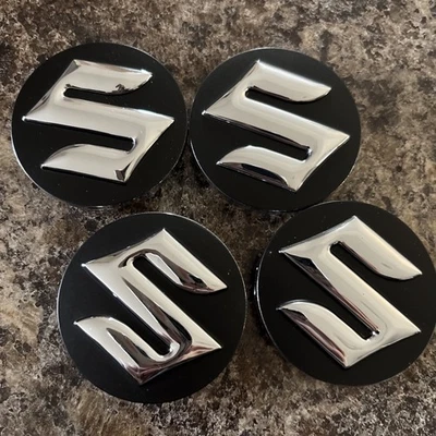 Tapacubos central de llantas de aleación Suzuki x4 muchos modelos Swift Jimny 60 mm negro Foto 1 de 4