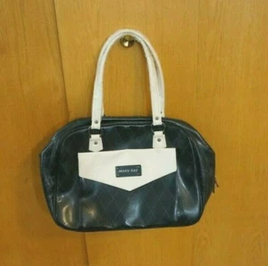 Mary Kay Consultants Black Cream Large Tote Bag Comestics Travel Case - Picture 1 of 6