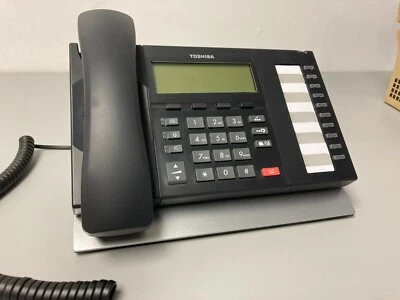 One (1) NEW Toshiba IP5122-SD IP Desk/Wall Telephone Model IP5122DSD - Image 1 of 4
