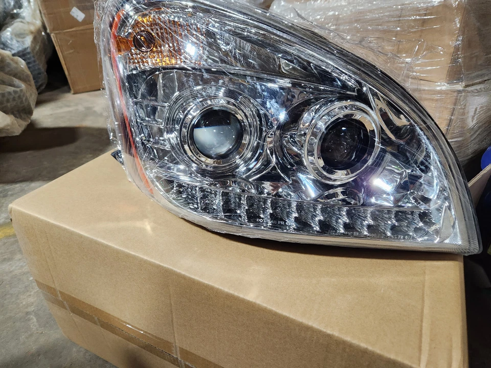 Conjunto de faros LED, delantero derecho se adapta 08-18 Freightliner Cascadia Foto 1 de 4