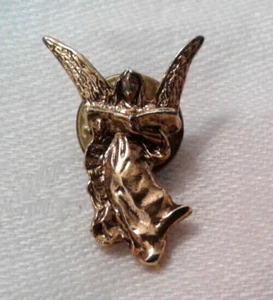 Broche/alfiler ángel pequeño tono dorado - Imagen 1 de 4