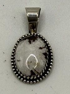 Wild Horse Pendant handmade Navajo GBoyd PD2168 - Picture 1 of 3
