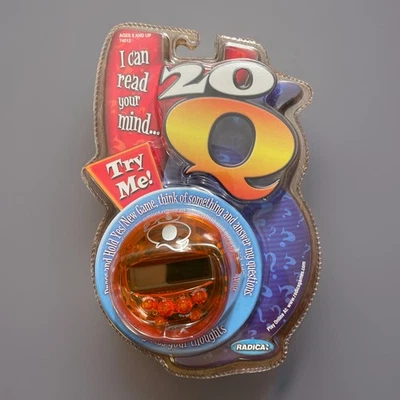 Juego Electrónico Portátil Radica 20Q Rojo Veinte Preguntas ~ Precintado - Envío Gratis Foto 1 de 4