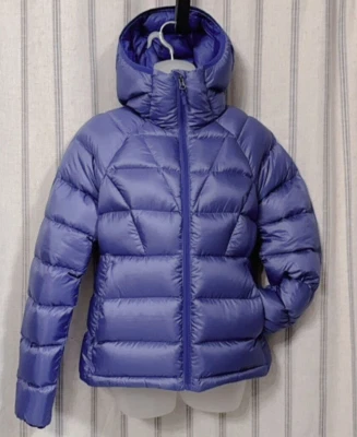 Marmot Women's 800 Fill Power Goose Down Ultralight Insulated Jacket XS - Image 1 of 4