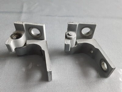 2013-2017 FIAT 500 2 DOOR FRONT RIGHT PASSENGER DOOR HINGE SET OEM  A077283* - Image 1 of 4