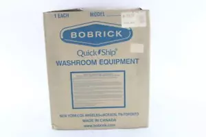 Dispensador automático de rollos de toallas de papel de montaje en superficie Bobrick B-2974 (falta llave) - Imagen 1 de 7