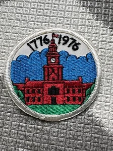 1776-1976 Bicentennial INDEPENDENCE HALL Philadelphia PA Patch - Picture 1 of 5