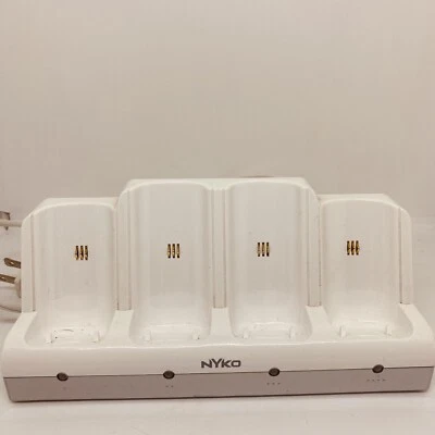 Nintendo Wii Nyko Controller Charge Station Quad 87060-A50 Dock 4 Controller - Image 1 of 3