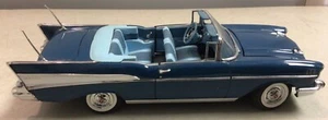 Danbury Mint 1957 Chevrolet Bel Air Convertible 1/24" scale Blue - Picture 1 of 5