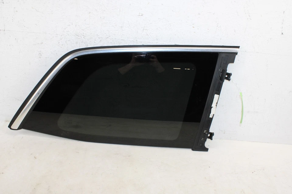 2013-2016 Mercedes-Benz GL450 Rear Right Side Window Glass OEM IL37 - Image 1 of 4