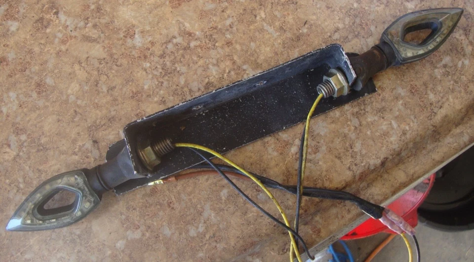 Yamaha YZFR6 2002 YZFR6L YZF R6 YZFR R600 R 6 luces de giro LED L1 Foto 1 de 1