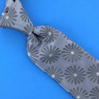 Corbata Turnbull & Asser Inglaterra Gris/Plateado Blanco Flor Lujo Seda L3 Nueva Foto 1 de 4