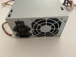 Nargunium Autrix Schaltnetzteil ATX—240V 450W-PIV - Bild 1 von 4