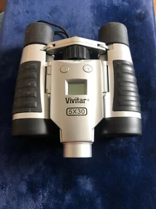 Vivitar 5X30 Digital Camera Binoculars Silver & Black - Picture 1 of 2