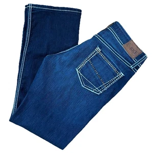 BKE "Harper" Bootcut Jeans Bedazzled Gesäßtaschen Kontrastnähte 8R Mid-Rise - Bild 1 von 11