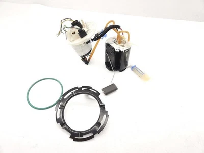 Conjunto de sensor de nivel de bomba de combustible lado derecho pasajero Jaguar XJ XJR X351 13-19  Foto 1 de 4