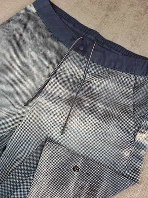 Pantalones Cortos Lululemon Para Hombre 32 Azul Geométrico Ligero Atlético Correr Gimnasio Activo Foto 1 de 4