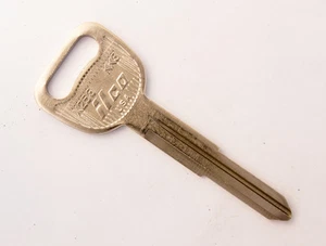 Key Blank for Kia Sedona, Spectra, Rio, Sephia, Sportage KK3 X253 KK3 - Picture 1 of 1