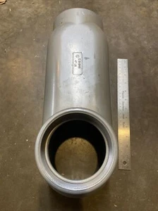 CROUSE-HINDS E30640 4" Threaded Conduit Outlet Body - Body Only - Picture 1 of 6