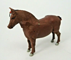 Britains Pferd stehend mit geflochtenen Schweif und Mähne (88035) - Picture 1 of 6